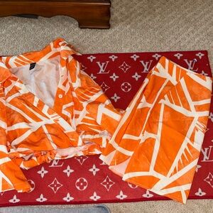 Ladies 2 piece skirt set